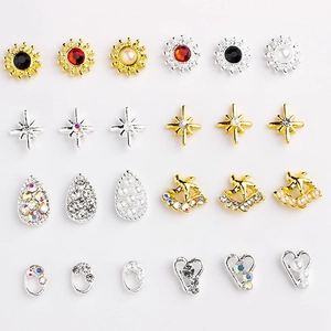 Bijoux à ongles en alliage assortis avec accents de cœur, étoile et perle en or et argent