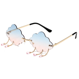 Lunettes de soleil nuage sans monture avec verres dégradés bleu-rose et pendentifs gouttes d'eau