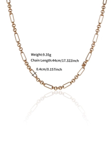 Close-up of gold paperclip chain link showing 44cm length and 0.4cm width detail