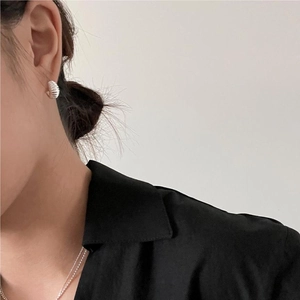 Elegant 925 sterling silver croissant style hoop earrings for women with textured design