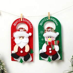 Addobbi natalizi da appendere alla porta con Babbo Natale e pupazzo di neve in feltro