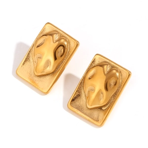 Irregular rectangular 18K gold plated stainless steel stud earrings with heart relief