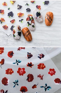 Autocollants à ongles 5D gaufrés avec des motifs floraux et papillons vintage
