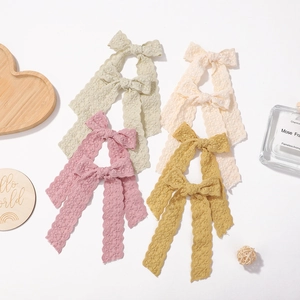 Vintage embroidery lace bow hair clips in four pastel colors with long ribbons