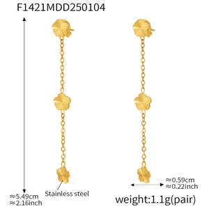 Detailed dimensions of gold flower drop earrings in stainless steel with measurements