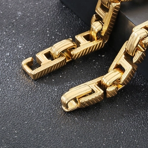 Men's vintage embossed gold plating titanium steel cuban link chain bracelet
