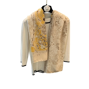 Elegant 130cm floral cotton linen oversized scarf in beige and brown tones for women