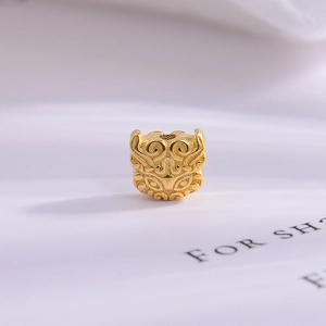 S925 sterling silver gold-plated barrel bead with traditional mythical beast relief