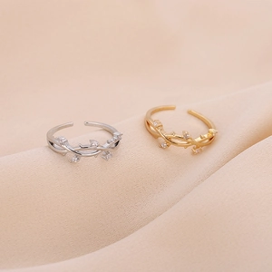 Verstellbare Ast-Ringe mit Zirkon-Steinen in elegantem Gold- und Silber-Zweig-Design