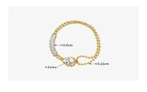 Detail view of pearl and zircon link bracelet with precise size measurements in centimeters