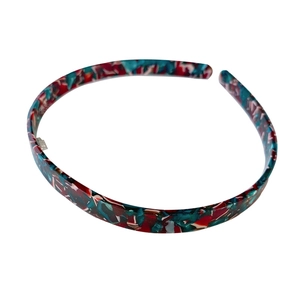 Minimalist slim acetate headband with retro red and blue marbled tortoiseshell pattern