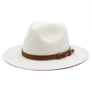 Chapeau de paille Panama blanc pour femme avec ceinture marron pour protection solaire d'été