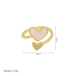 Detailed view of 18k gold heart ring with size 17x23mm and 2.9g weight specifications