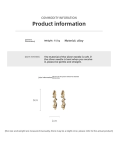 Detailed size specifications of irregular pleated gold drop earrings with silver pins