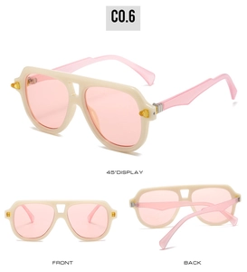 Vues de face, de dos et à 45 degrés de lunettes aviateur crème avec verres roses