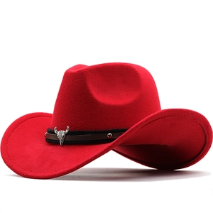 Chapeau De Cowboy Occidental En Feutre Polyester Avec Boucle De Tête De Taureau En Métal Bande En Cuir Et Rivets Vintage Bord Large