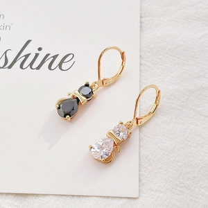 Chic cat shaped copper earrings with zircon stones in gold finish for women