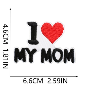 Detailed size view of red heart I LOVE MY MOM embroidery patch with precise dimensions