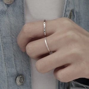S925 sterling silver star ring set with minimalist textured bands for women