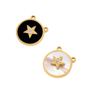 Détails de pendentifs étoiles en émail noir et nacre avec bordure dorée élégante