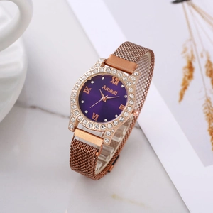 Montre à quartz pour femme en or rose avec cadran violet serti de diamants et maille