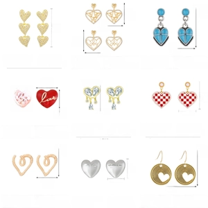 Detailed collection of heart earrings in various styles with precise size specifications