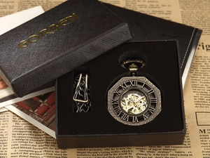 Orologio da tasca meccanico vintage in confezione regalo nera con catena