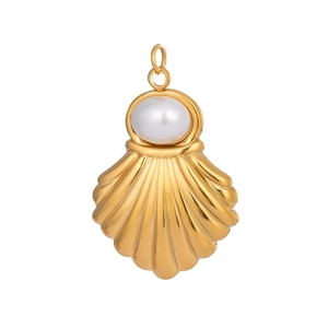 Detailed view of an 18K gold shell pendant with a white pearl on a clean white background