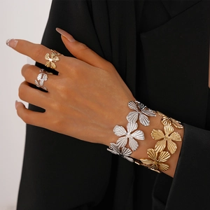 Minimalist textured flower open bangle and ring set in polished gold and silver finish