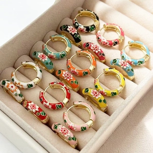 Bunte Emaille Blumen Creolen Set mit 18K Vergoldung für Damen modischer Schmuck