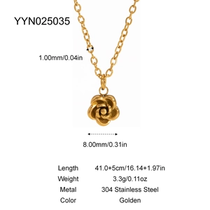 Detailed specs for golden 304 stainless steel rose pendant necklace showing dimensions