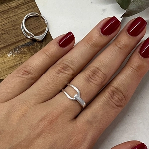 S925 sterling silver geometric open ring with minimalist asymmetric lines for women
