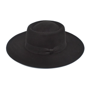 Classic black wool felt fedora hat with wide brim and grosgrain ribbon for men and women