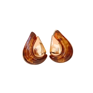 Chic 18K gold plated resin teardrop earrings with amber tortoise shell texture for women