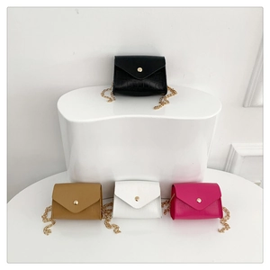 Small Square Crossbody Bag Croc Embossed PU Leather Gold Chain Strap Envelope Flap Mini Shoulder Bag Women