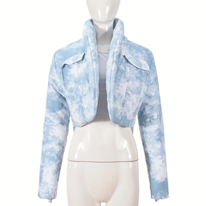 Veste courte tie-dye pour femme avec imprimé marbré bleu et blanc et poches à rabat