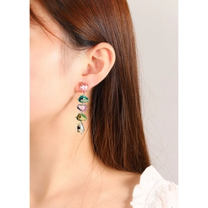 Elegant drop earrings with colorful heart and leaf shaped zircon stones in silver setting