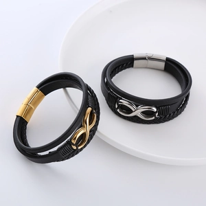 Bracciale multistrato in pelle nera stile hip hop con simbolo infinito e chiusura magnetica