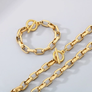 Minimalist gold plated titanium steel chain jewelry set with T-bar toggle clasp detail