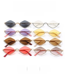 Collection de lunettes de soleil losange sans monture en plusieurs couleurs et métal