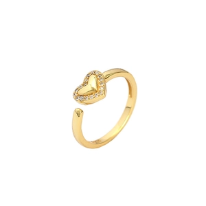 Adjustable S925 silver heart ring in gold finish with sparkling pavé cubic zirconia diamonds