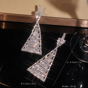 Detailed dimensions of long geometric rhinestone earrings with measurements 9.5cm by 3.5cm