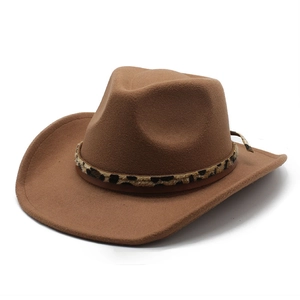 Klassischer dunkelbrauner Filzhut im Cowboy-Stil mit modischem Leopardenmuster-Band