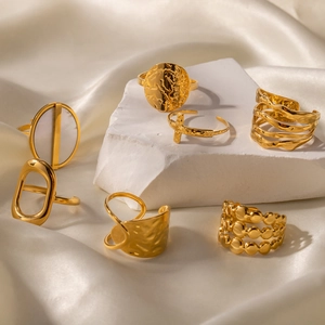 French vintage style irregular titanium steel gold rings and bracelets jewelry set