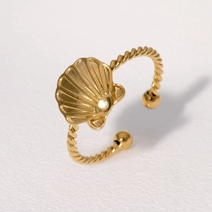 Minimalist 18K gold plated stainless steel shell ring with a twisted rope adjustable band