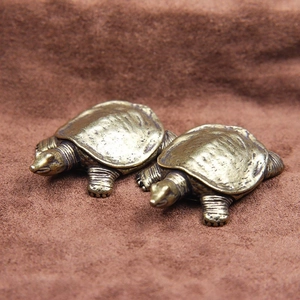 Vintage copper turtle figurines with detailed shells for desk decor and tea pets