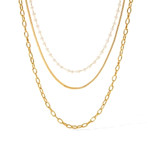 Three-layer 18K gold stainless steel necklace with pearls and paperclip chain links