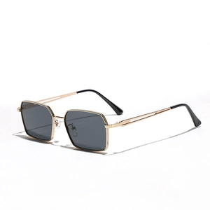 Retro Square Sunglasses Metal Frame UV400 Protection Vintage Hip Hop Street Fashion Eyewear For Men And Women Unisex