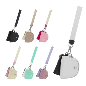 Set di mini portafogli da polso multicolore con tasche a zip e cinturini intrecciati