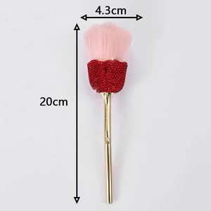 Detail showing 20cm rose makeup brush dimensions with pink bristles and red rhinestones